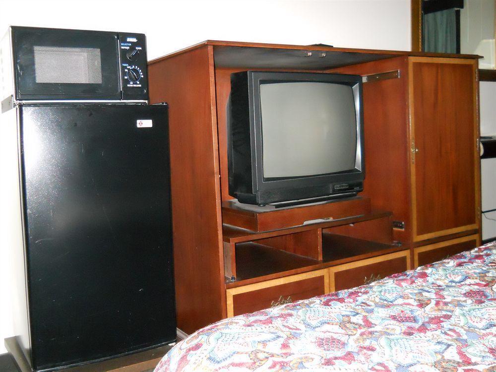 Value Inn Motel - Milwaukee Airport South Ок-Крик Экстерьер фото